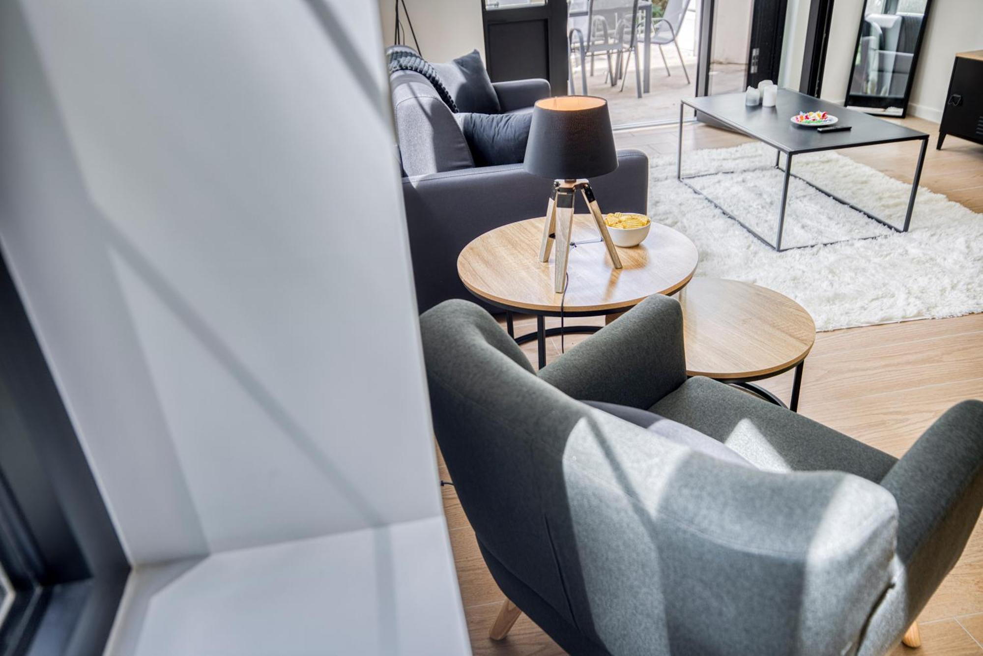 1 - Grand Appartement Spacieux Dans Un Chateau Du 17Eme Siecle, A 15Min De Lyon Vourles Kültér fotó
