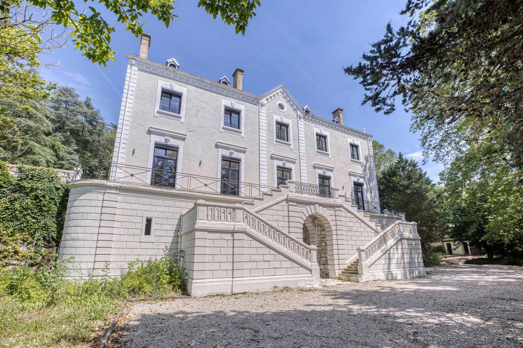1 - Grand Appartement Spacieux Dans Un Chateau Du 17Eme Siecle, A 15Min De Lyon Vourles Kültér fotó